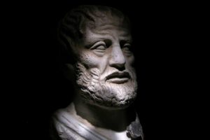 Estudiar filosofía: Un camino en contra de lo establecido