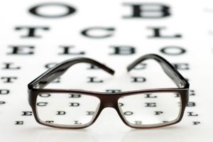 Estudiar óptica y optometría: ¡Futuro a la vista!