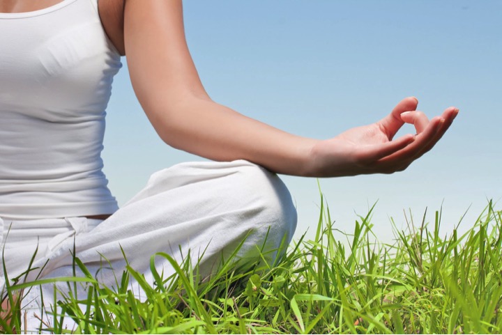 curso gratuito de yoga